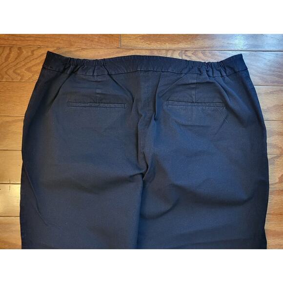 Talbots Slim Crop Curvy Women's 16W Black Flat Front Capri Pants - Picture 4 of 16